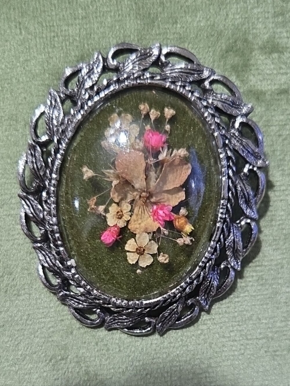 Dried Flower Glass Dome Brooch